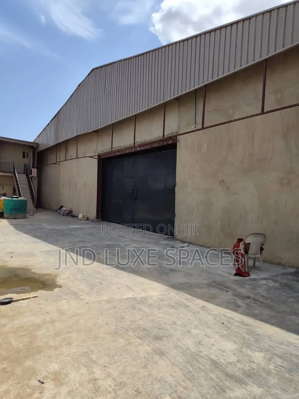 A Brand New Warehouse Measuring 9500sqm for Lease
