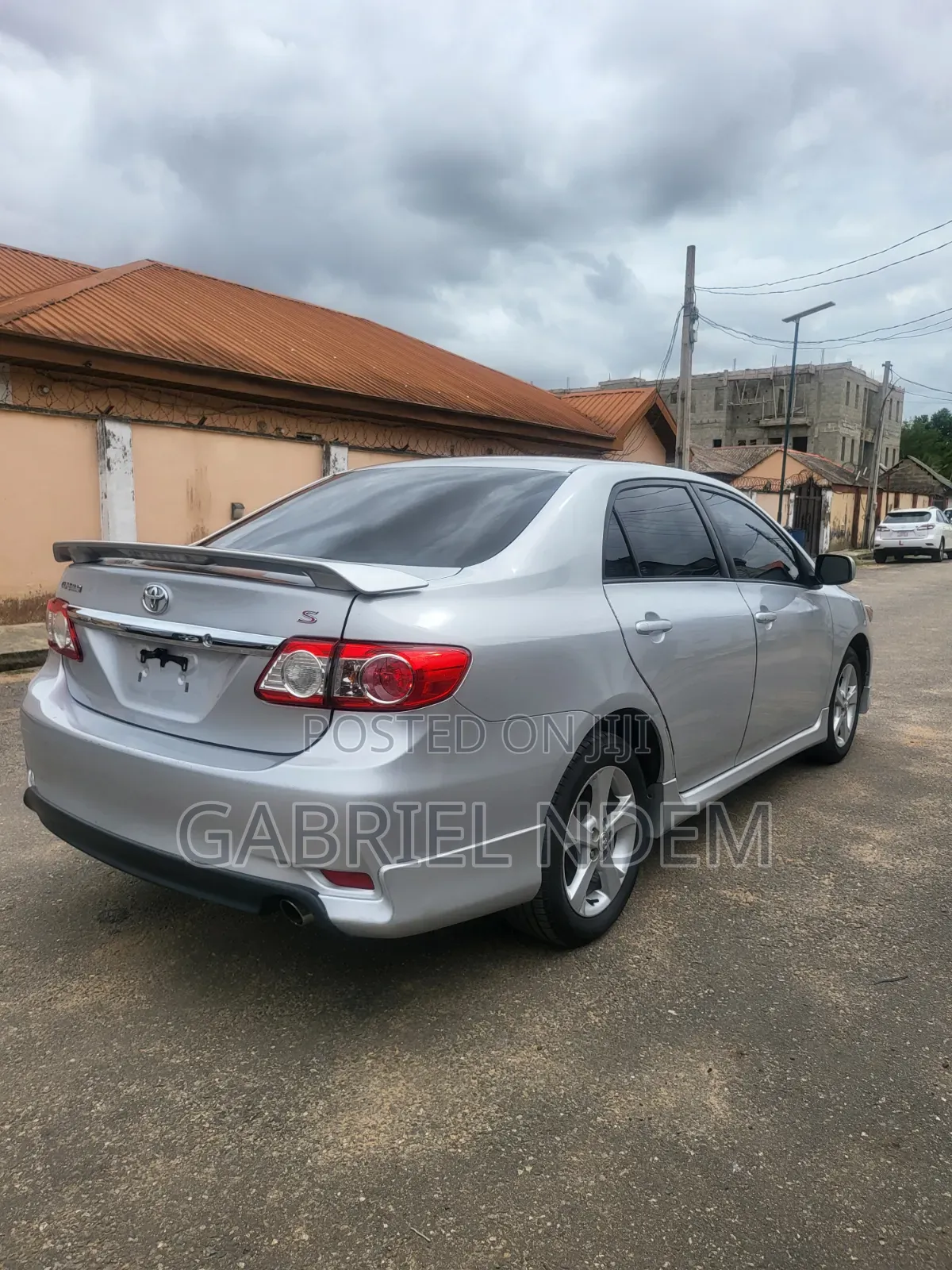 Toyota Corolla S Special Edition 4dr Sedan (1.8L 4cyl 4A) 2013 Silver