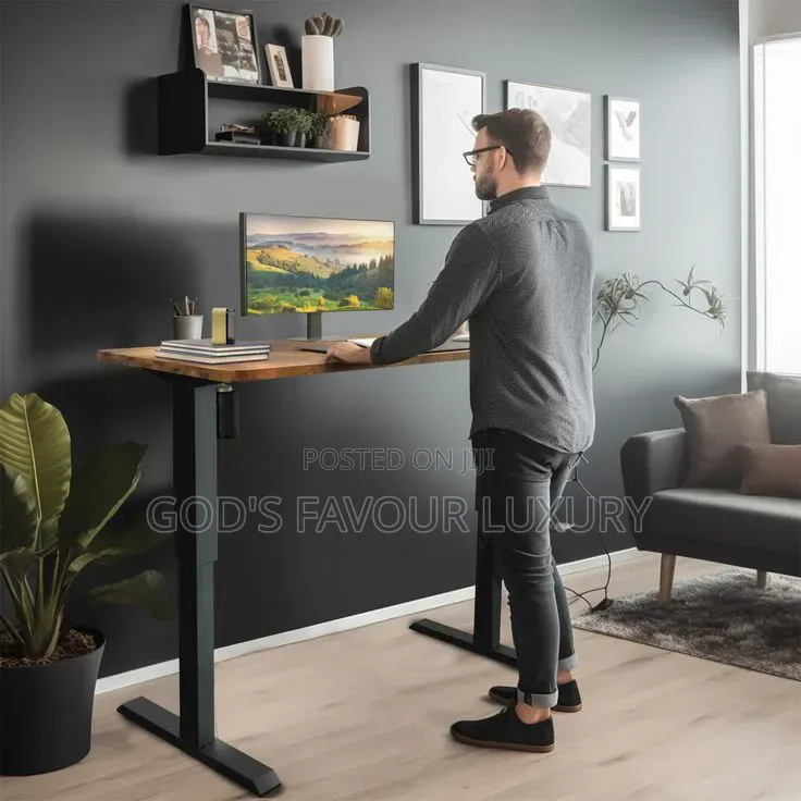Electric Height Adjustable Gaming Table