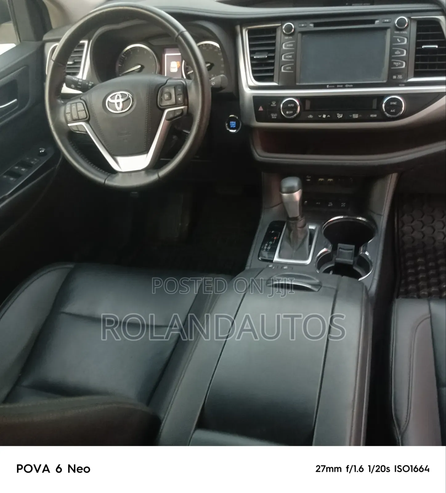 Toyota Highlander 2019 Brown