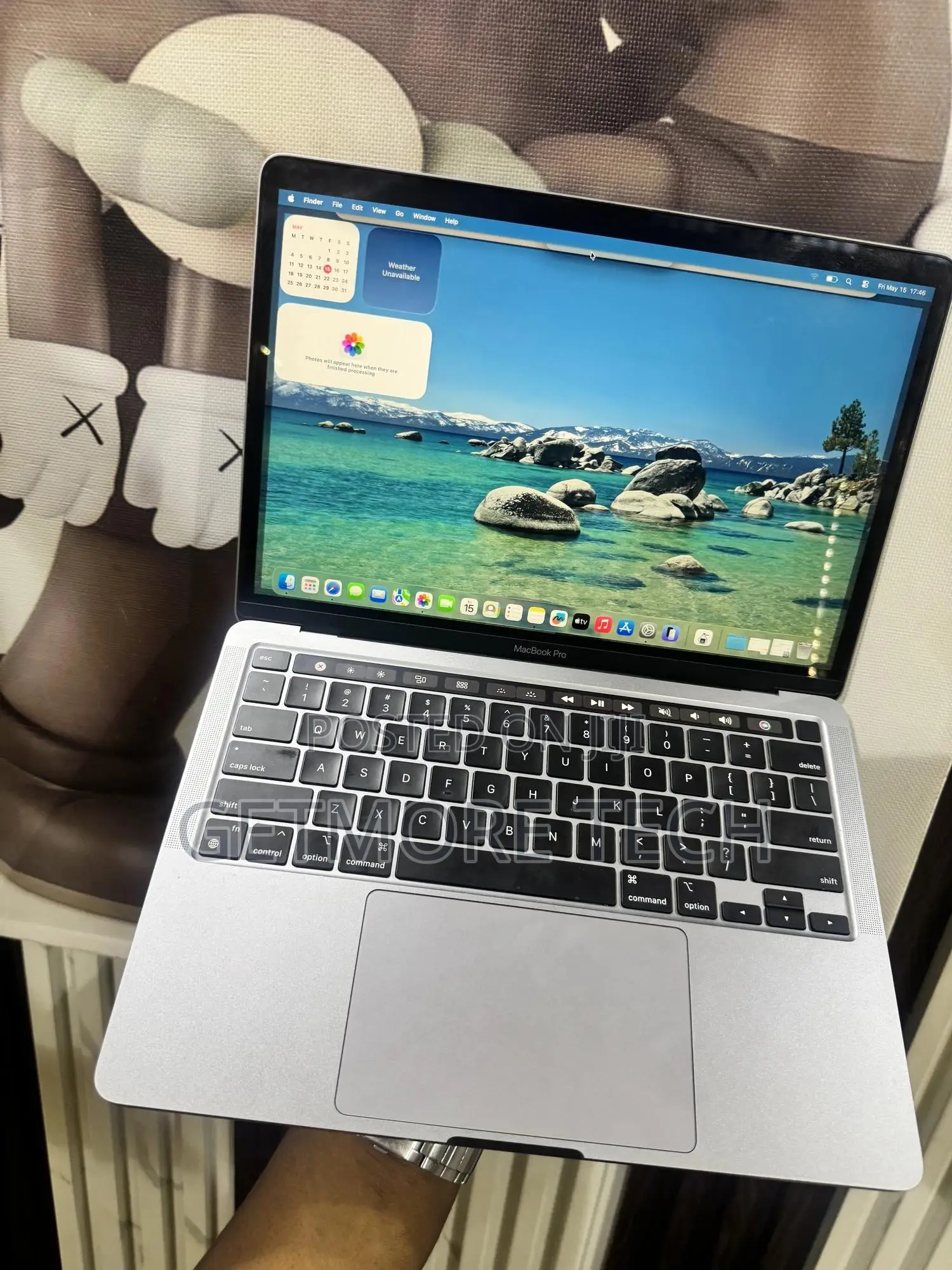Laptop Apple MacBook Pro 2022 M2 8GB Apple M2 SSD 512GB