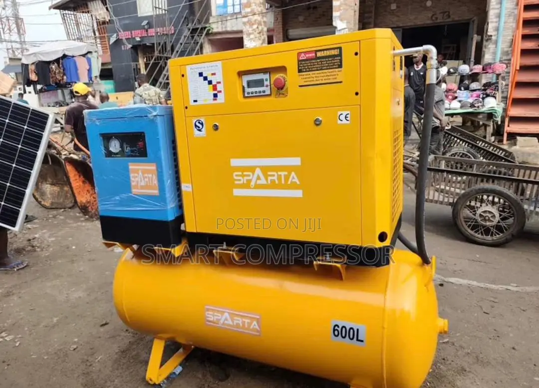 Fully Coupled Air Compressor With Air Dryer and Tank