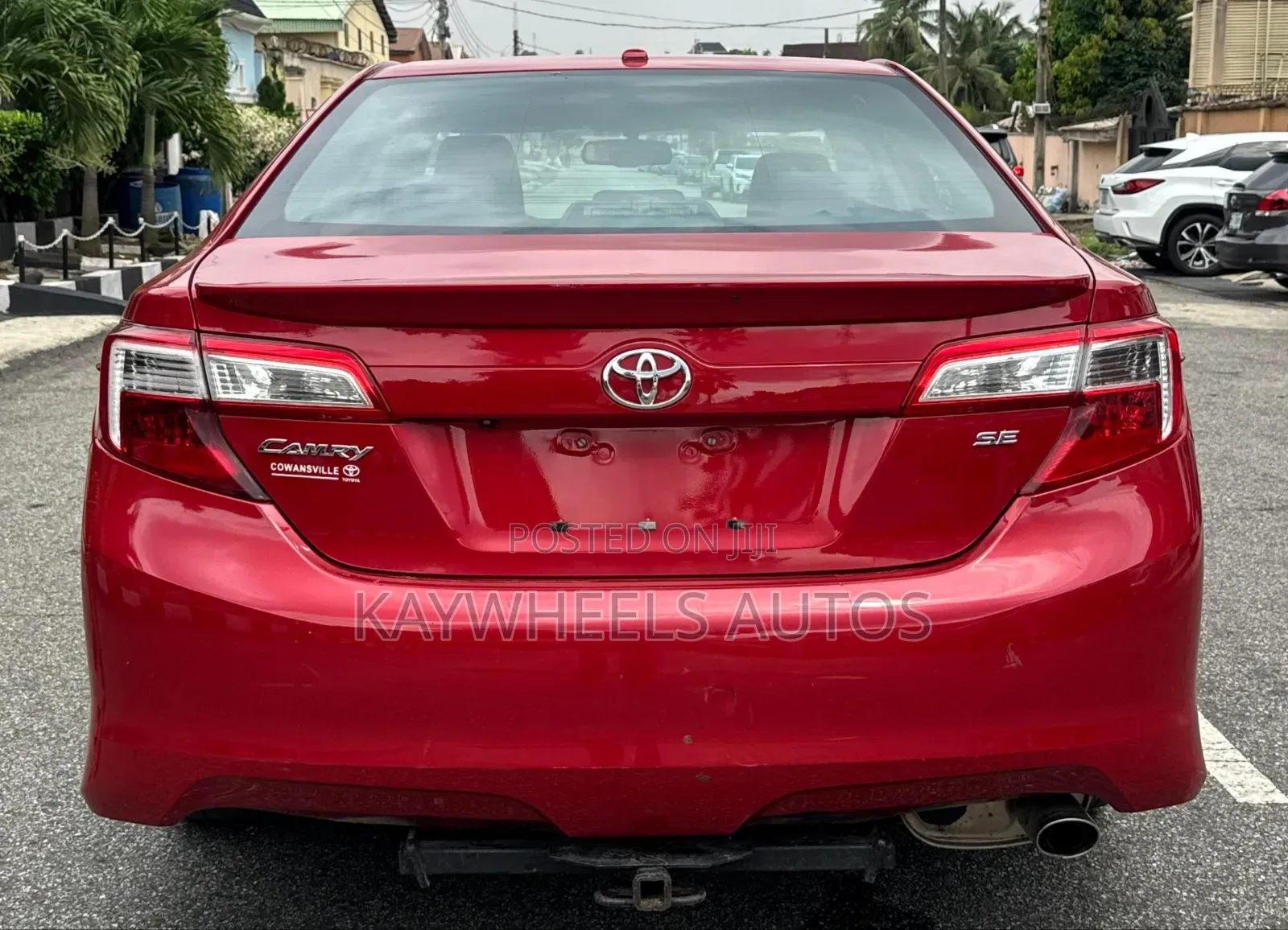 Toyota Camry SE 4dr Sedan (2.5L 4cyl 6A) 2013 Red