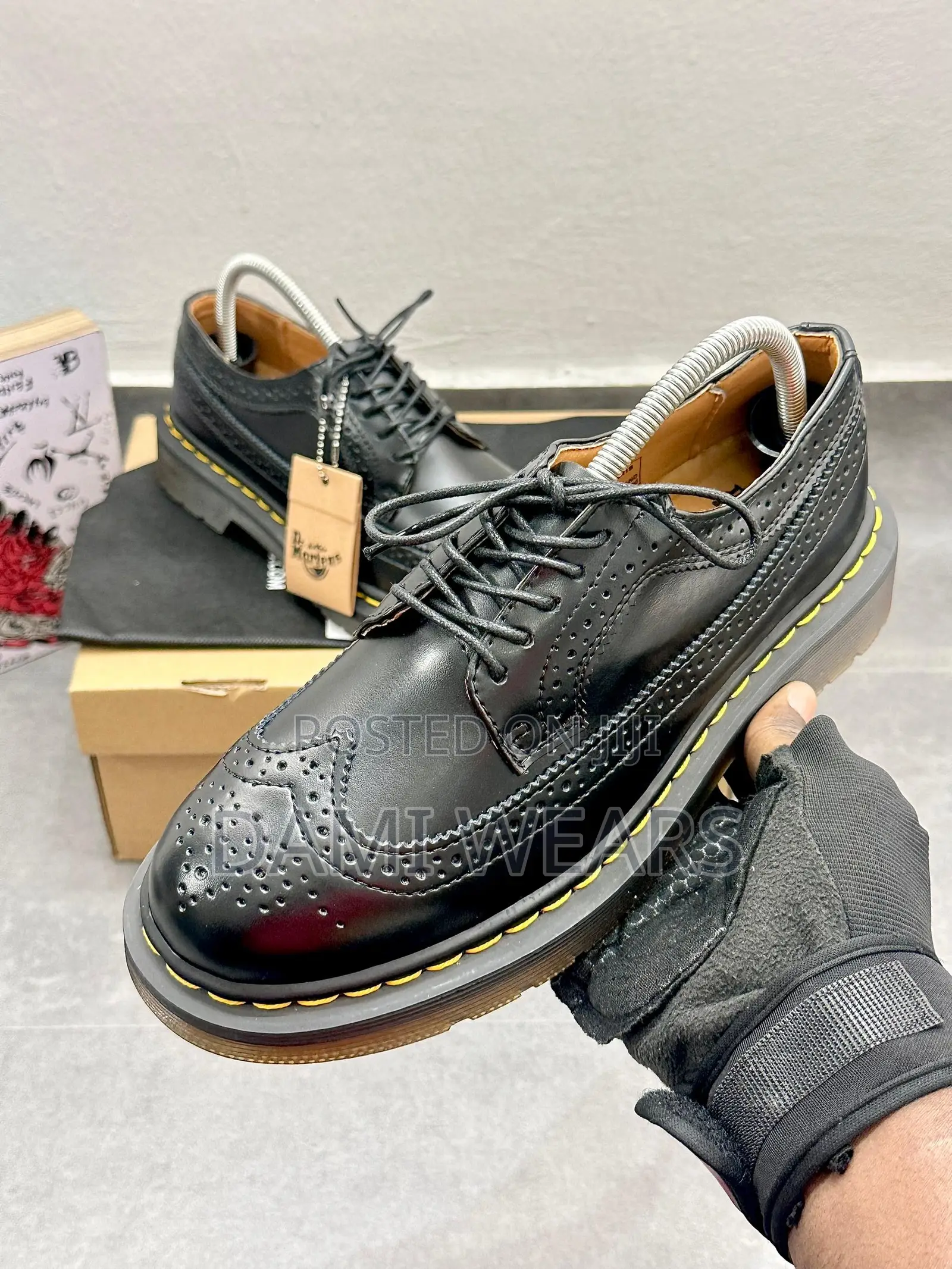 Dr Martens Brogues