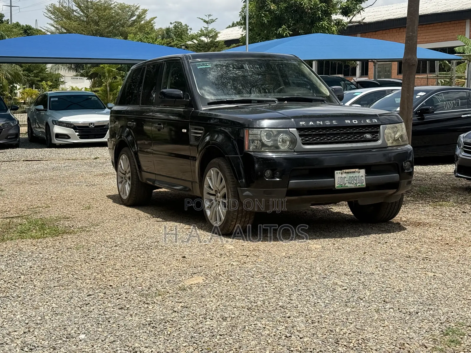 Land Rover Range Rover 2011 Black