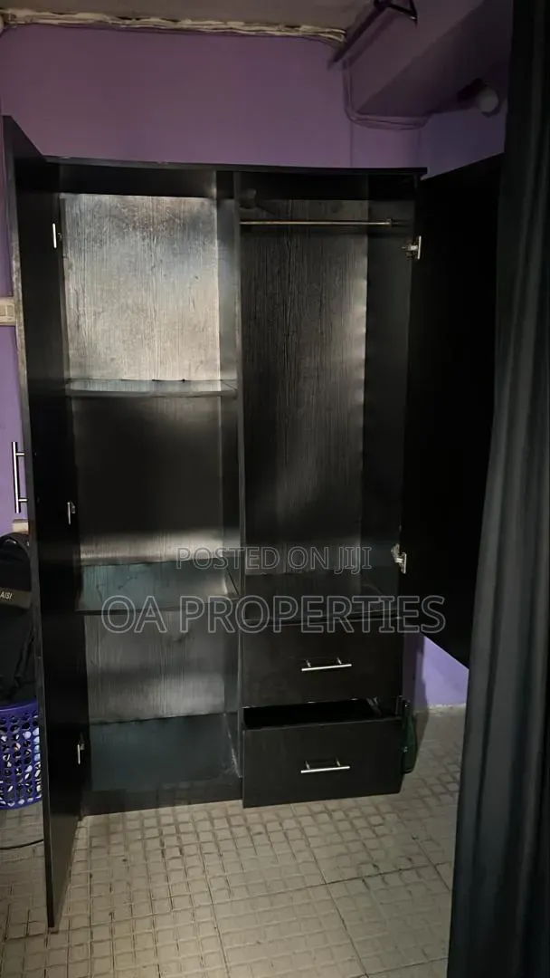 Wardrobe for Sale at Bodija Ibadan