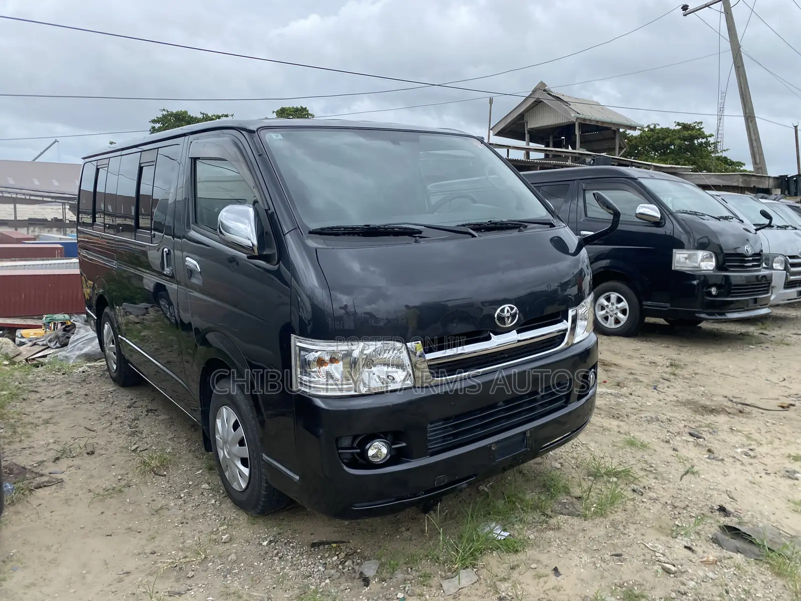 Toyota HiAce 2012 Black
