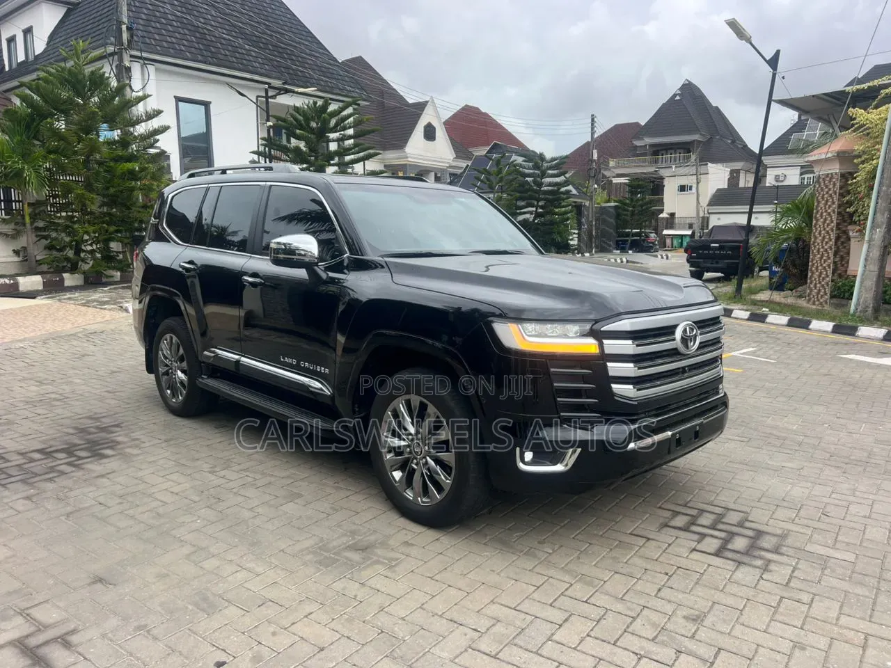 Toyota Land Cruiser 2025 Black