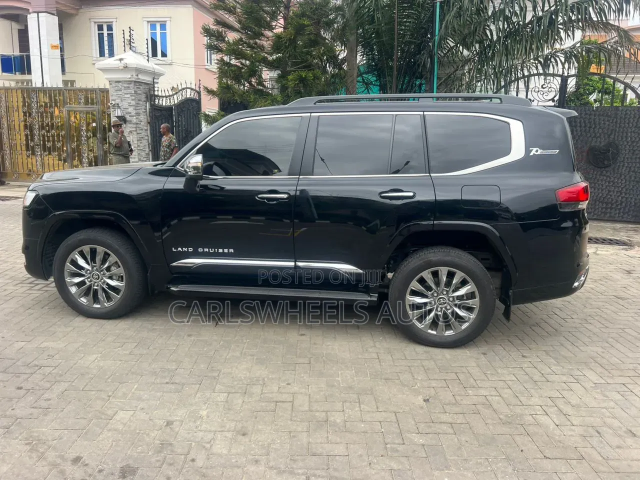 Toyota Land Cruiser 2025 Black