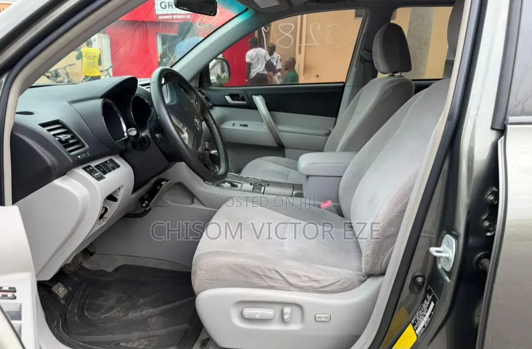Toyota Highlander Limited 2008 Gray