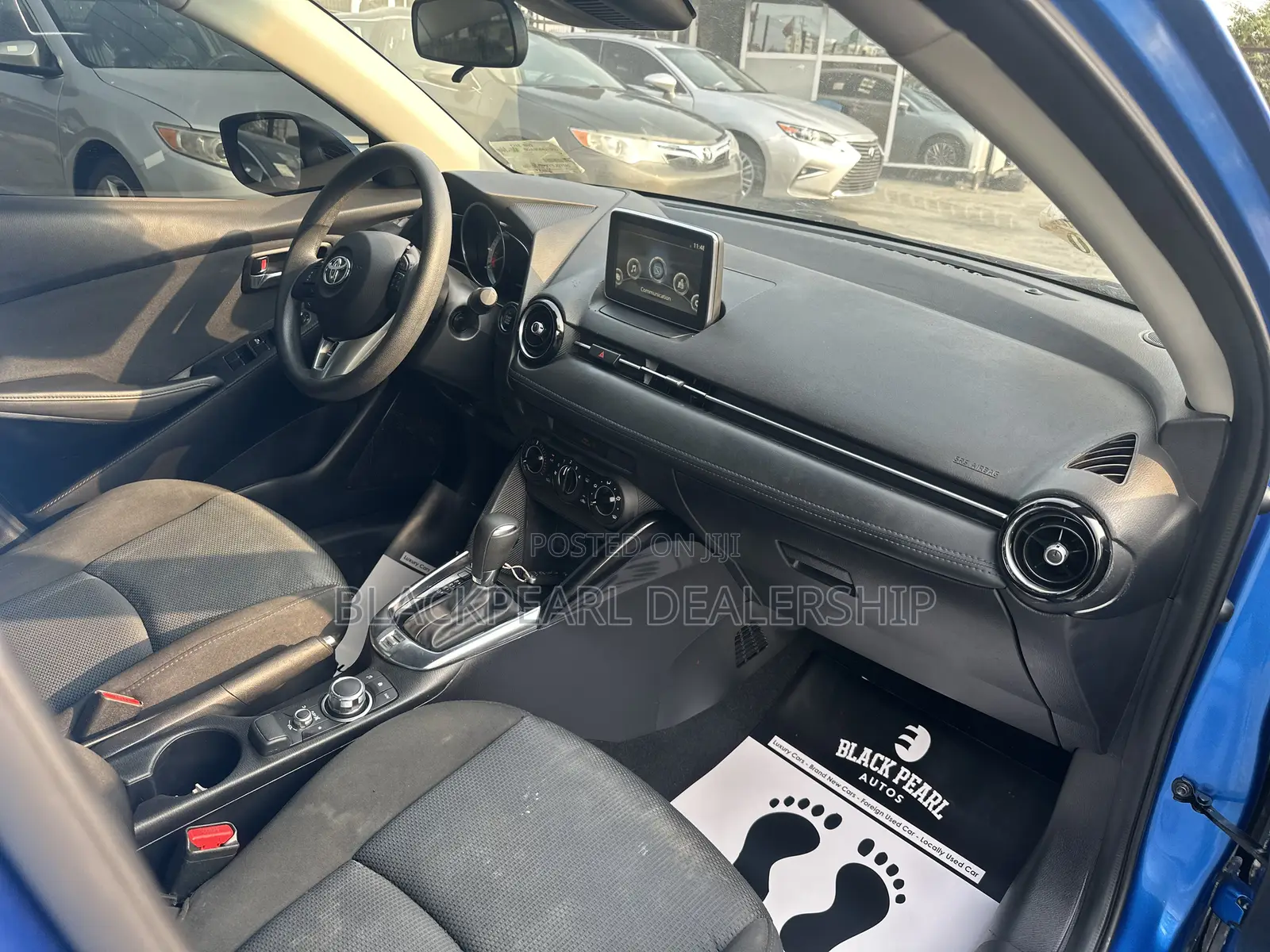 Toyota Yaris LE Hatchback 5dr 2018 Blue