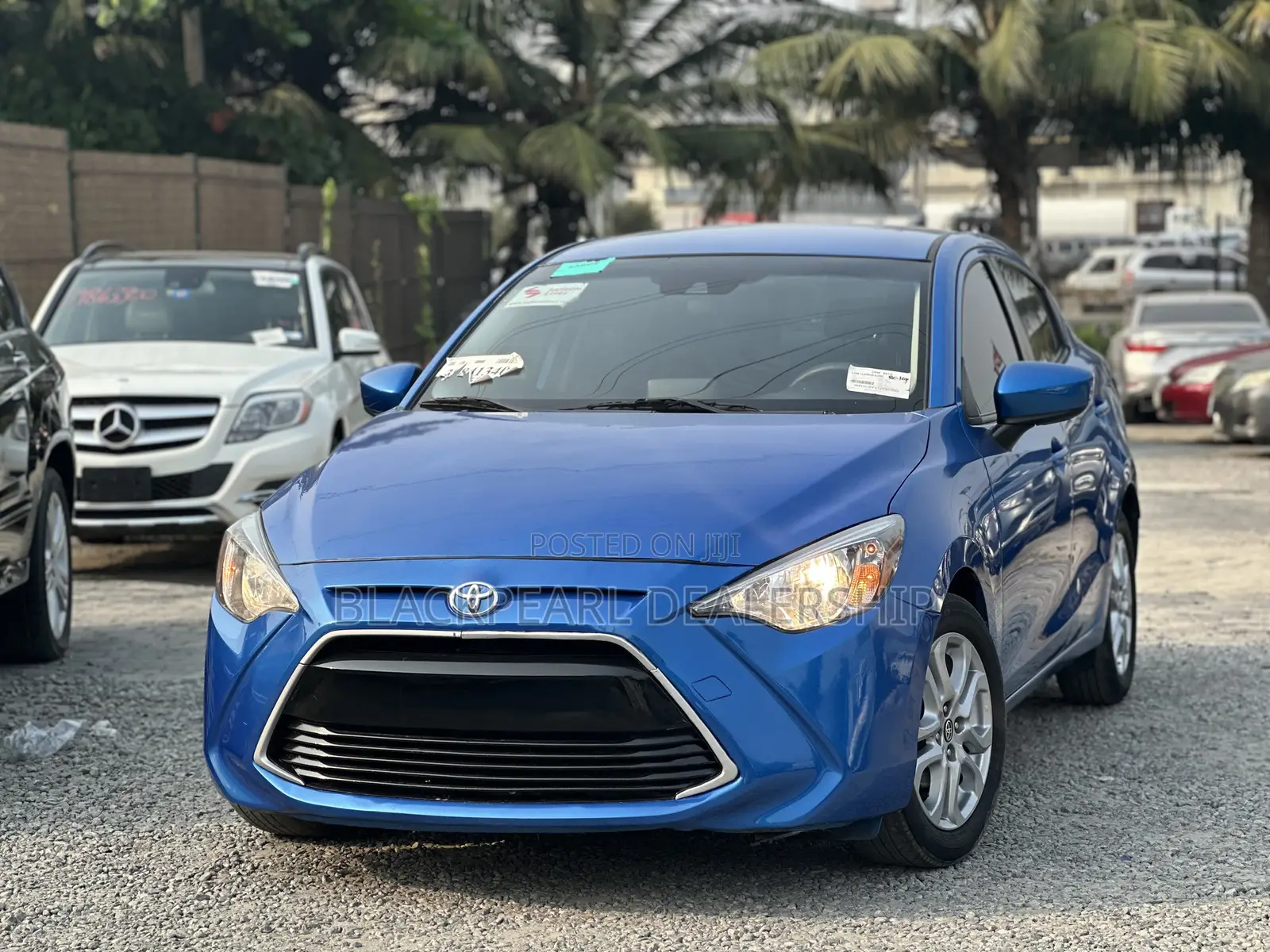 Toyota Yaris LE Hatchback 5dr 2018 Blue