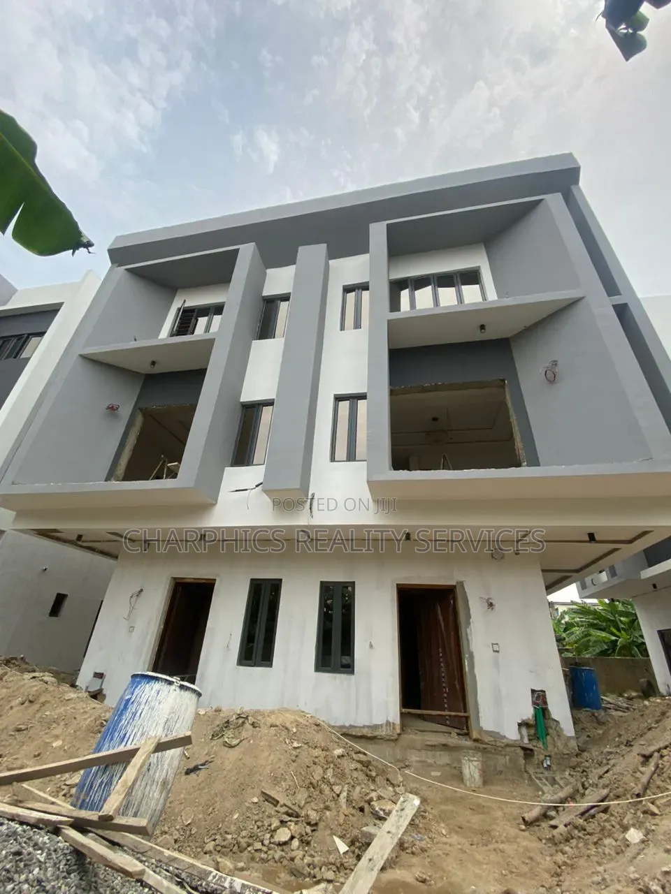 3bdrm Duplex in Aguda / Surulere for sale