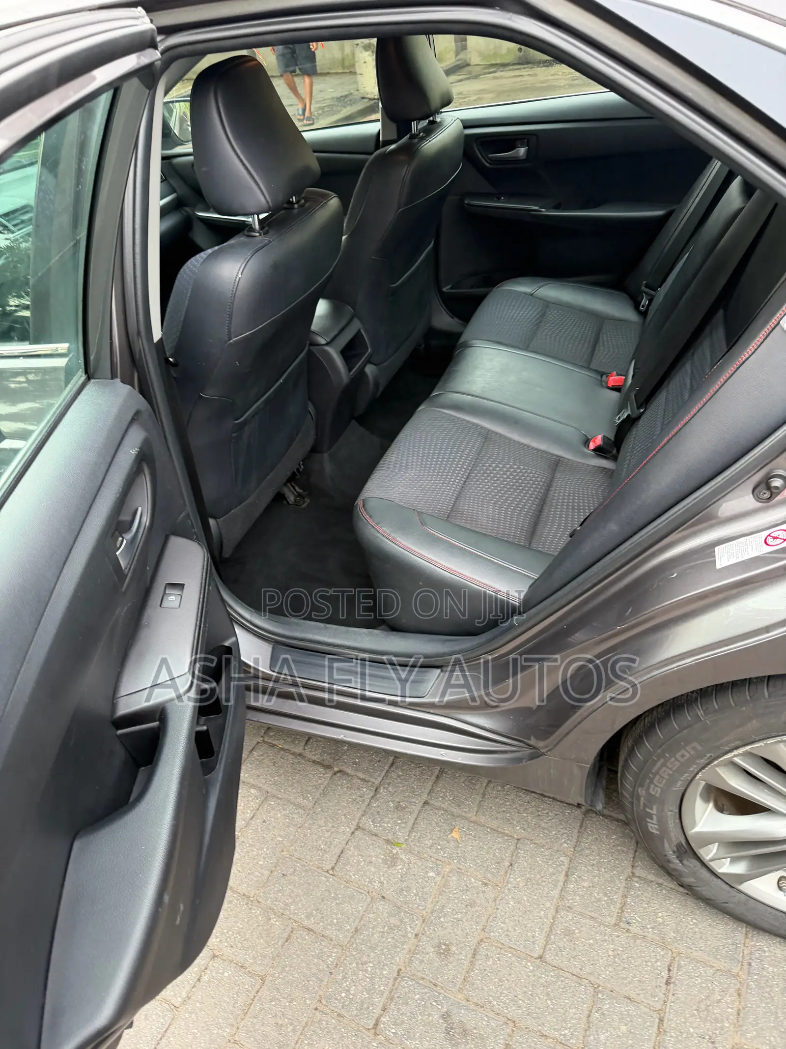 Toyota Camry XSE 4dr Sedan (2.5L 4cyl 6A) 2015 Gray