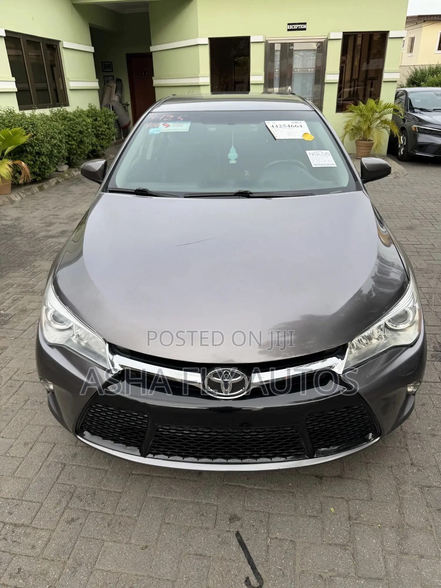 Toyota Camry XSE 4dr Sedan (2.5L 4cyl 6A) 2015 Gray