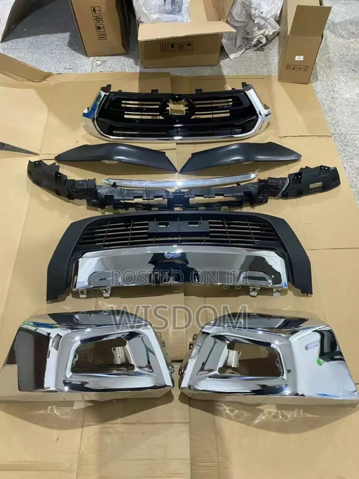 Complete Front Bumper Hilux 2020