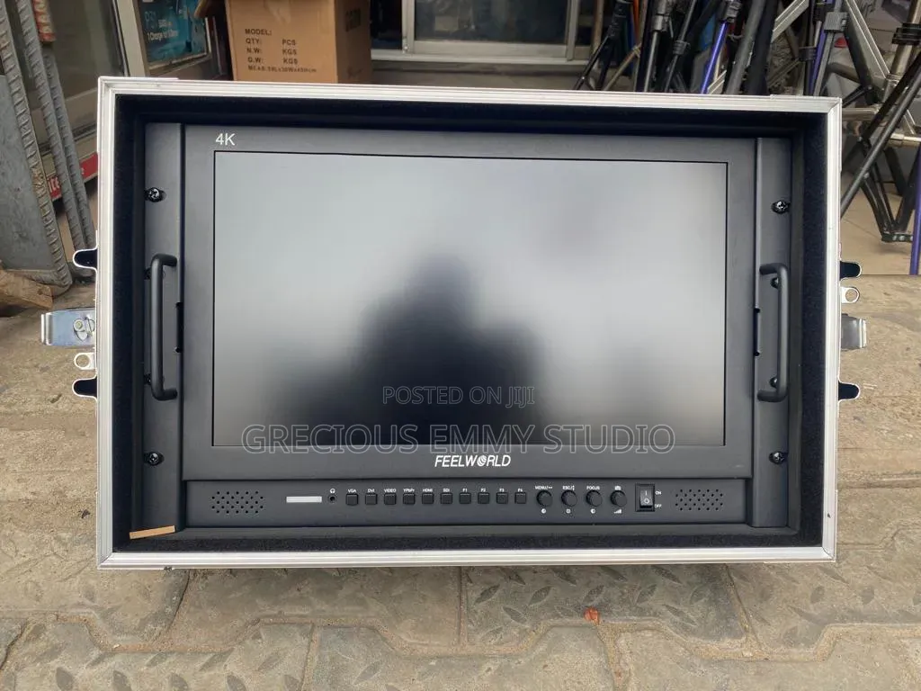Feelworld 17" Director's Monitor