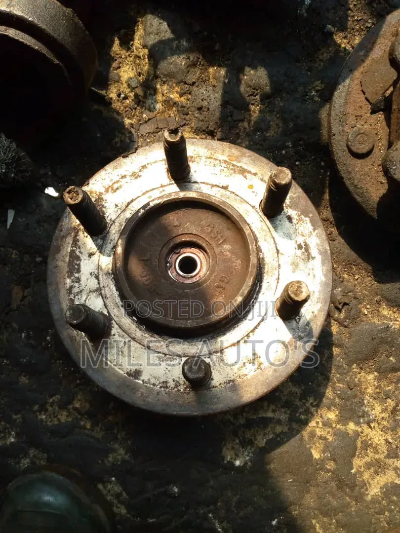 Ford F-150 Front Hub