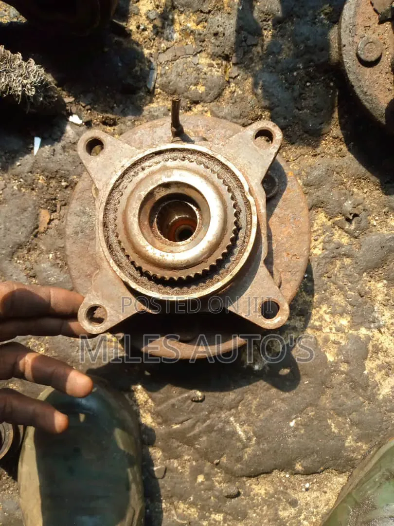 Ford F-150 Front Hub