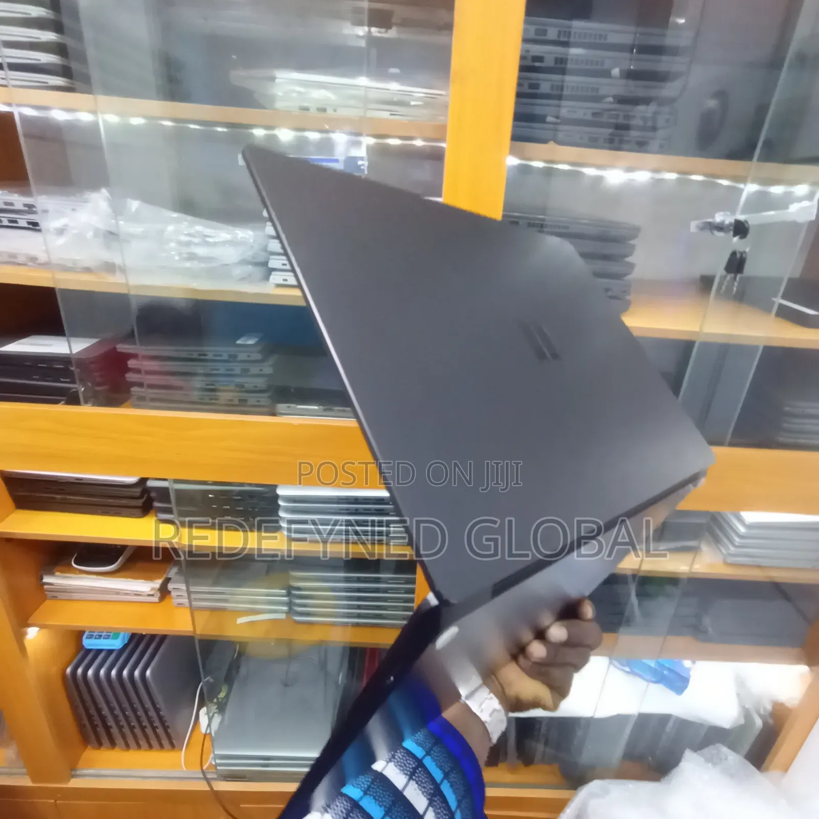 Laptop Microsoft Surface Laptop 5 16GB Intel Core i7 SSD 256GB