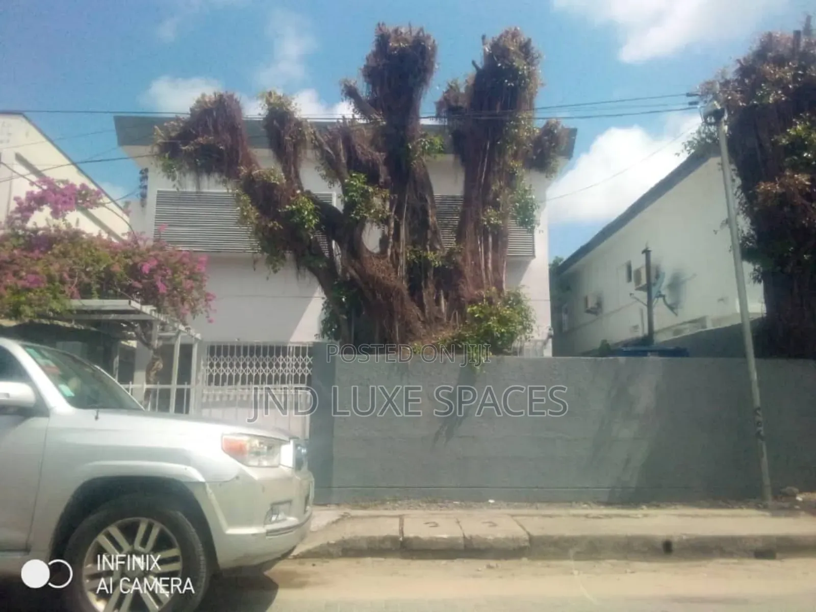 4 Bedroom Detached House for Lease