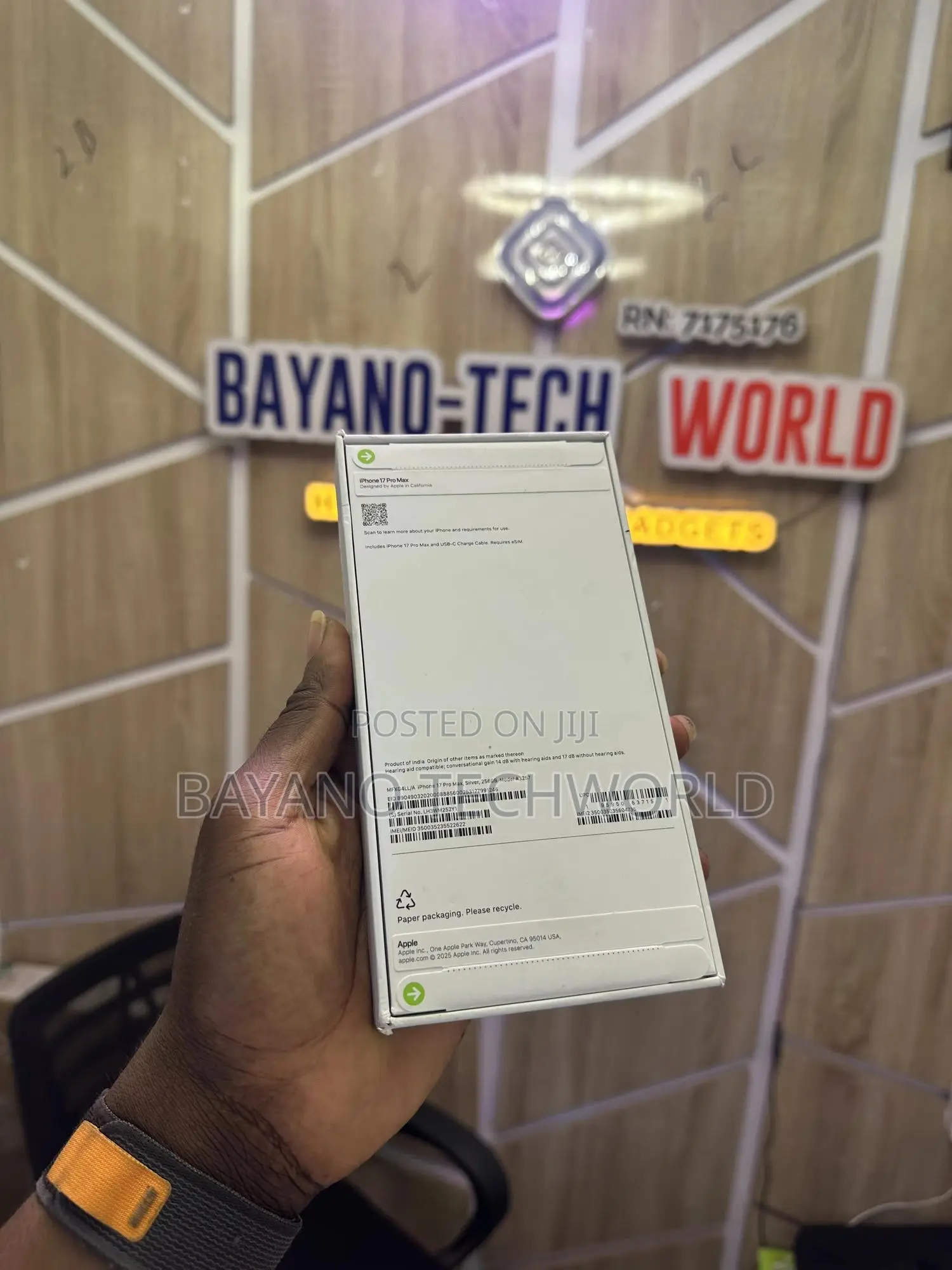 New Apple iPhone 17 Pro Max 256 GB White
