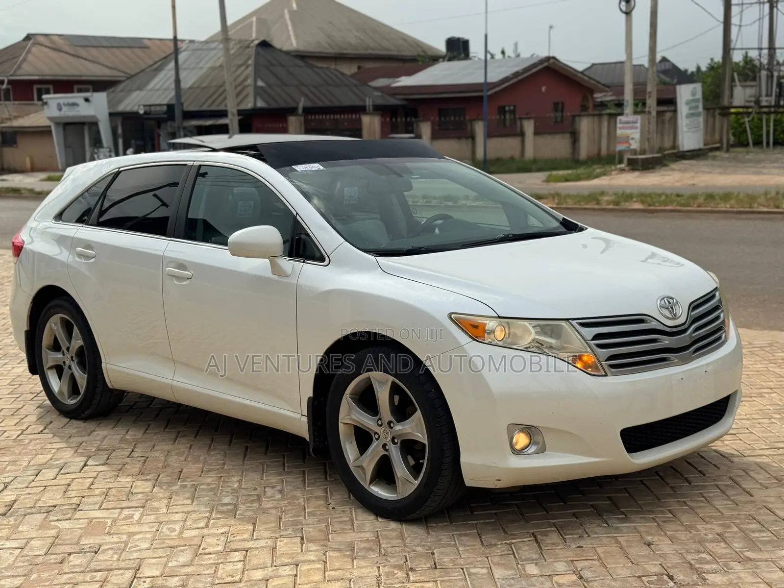 Toyota Venza AWD 2011 White