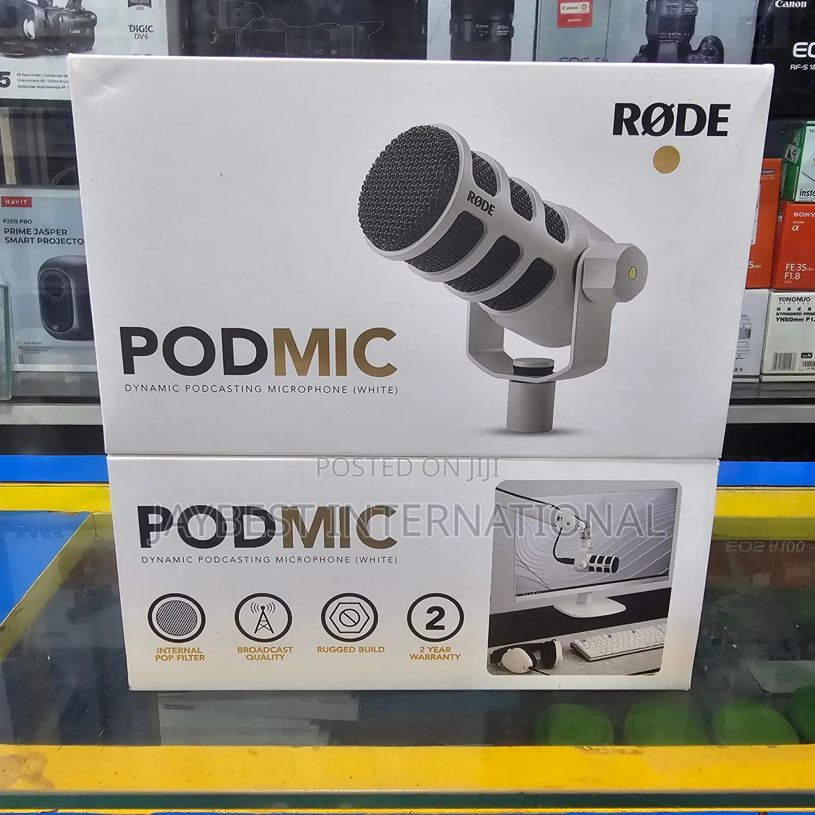 Rode Podmic Dynamic Podcasting Microphone