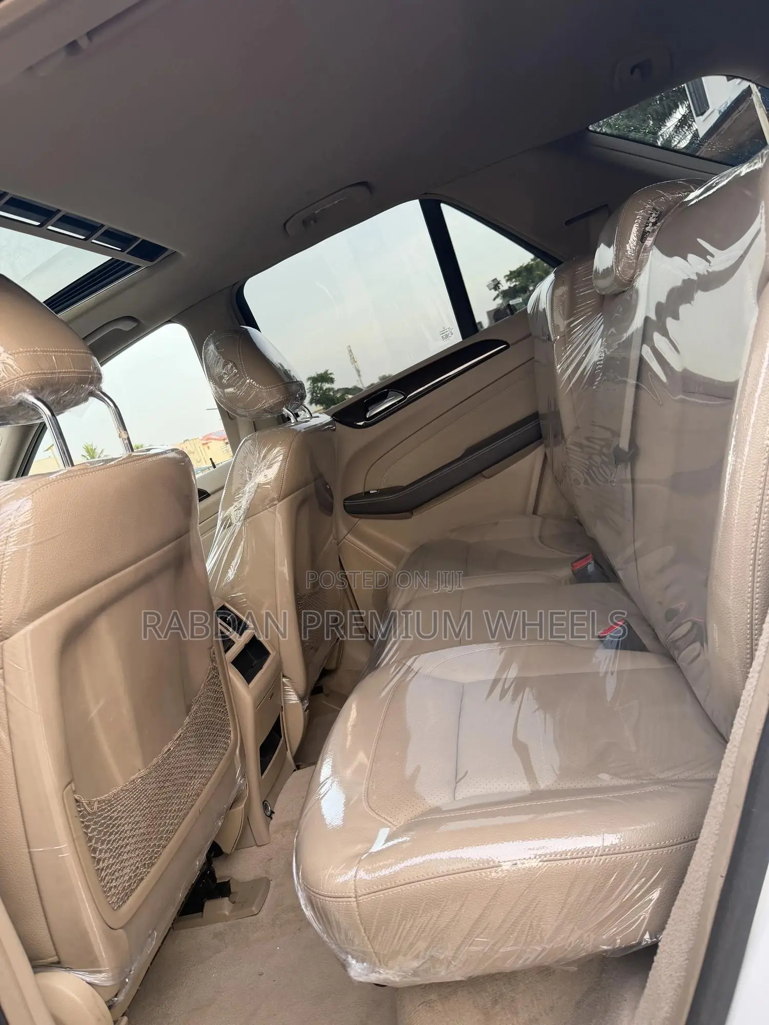 Mercedes-Benz M Class ML350 4MATIC 4dr SUV AWD (3.5L 6cyl 7A) 2015