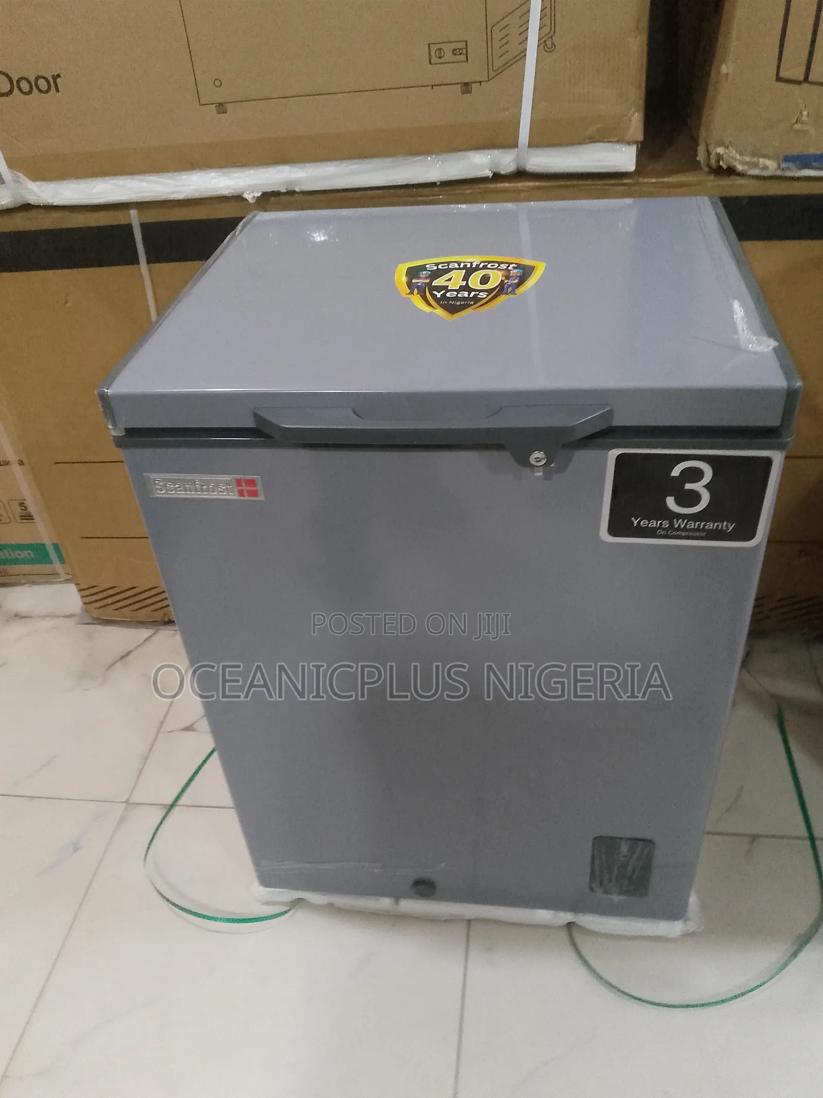 Scanfrost Sfl151 Compact Chest Freezer for Home Use
