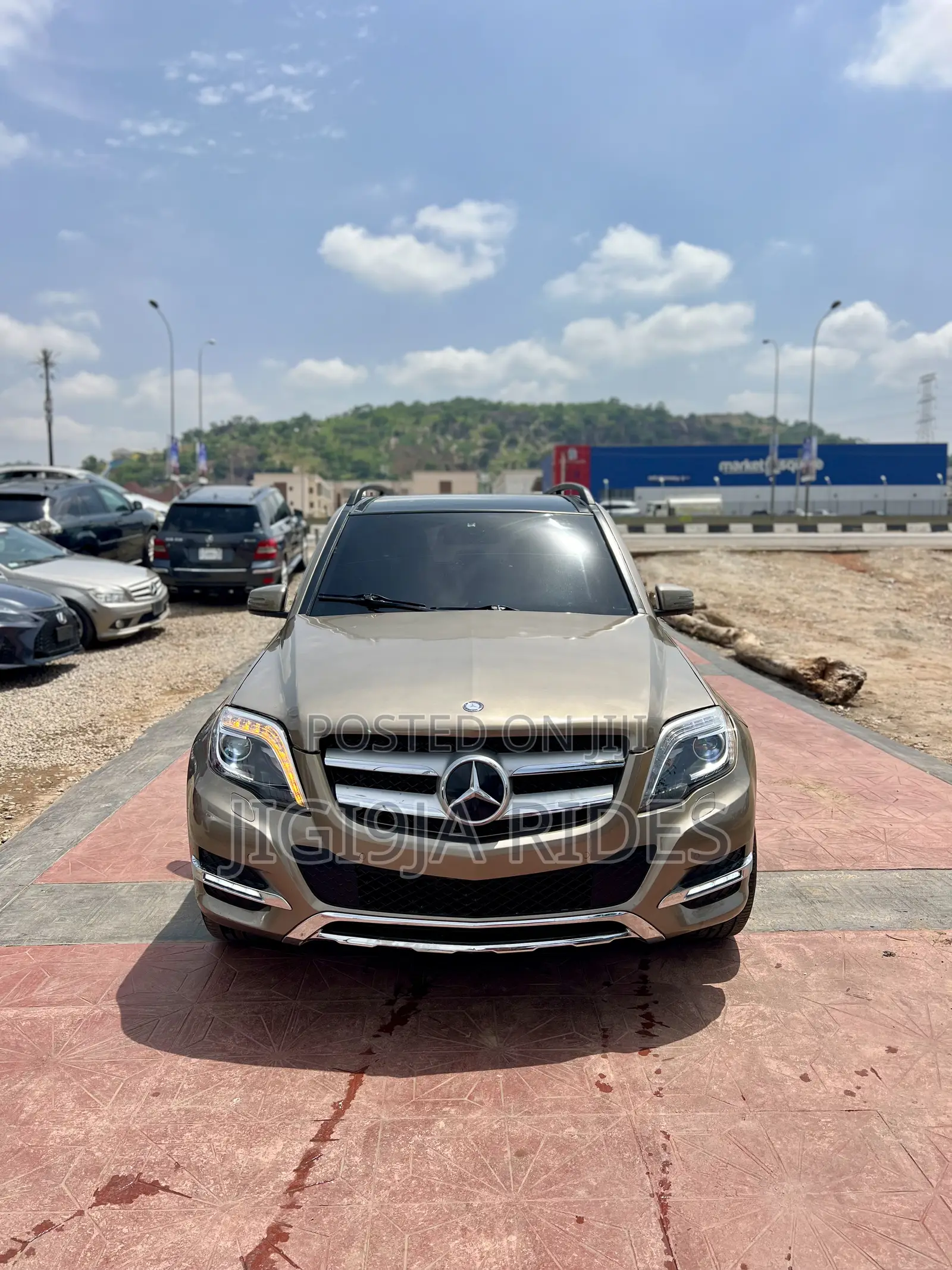 Mercedes-Benz GLK-Class 2015 Gold