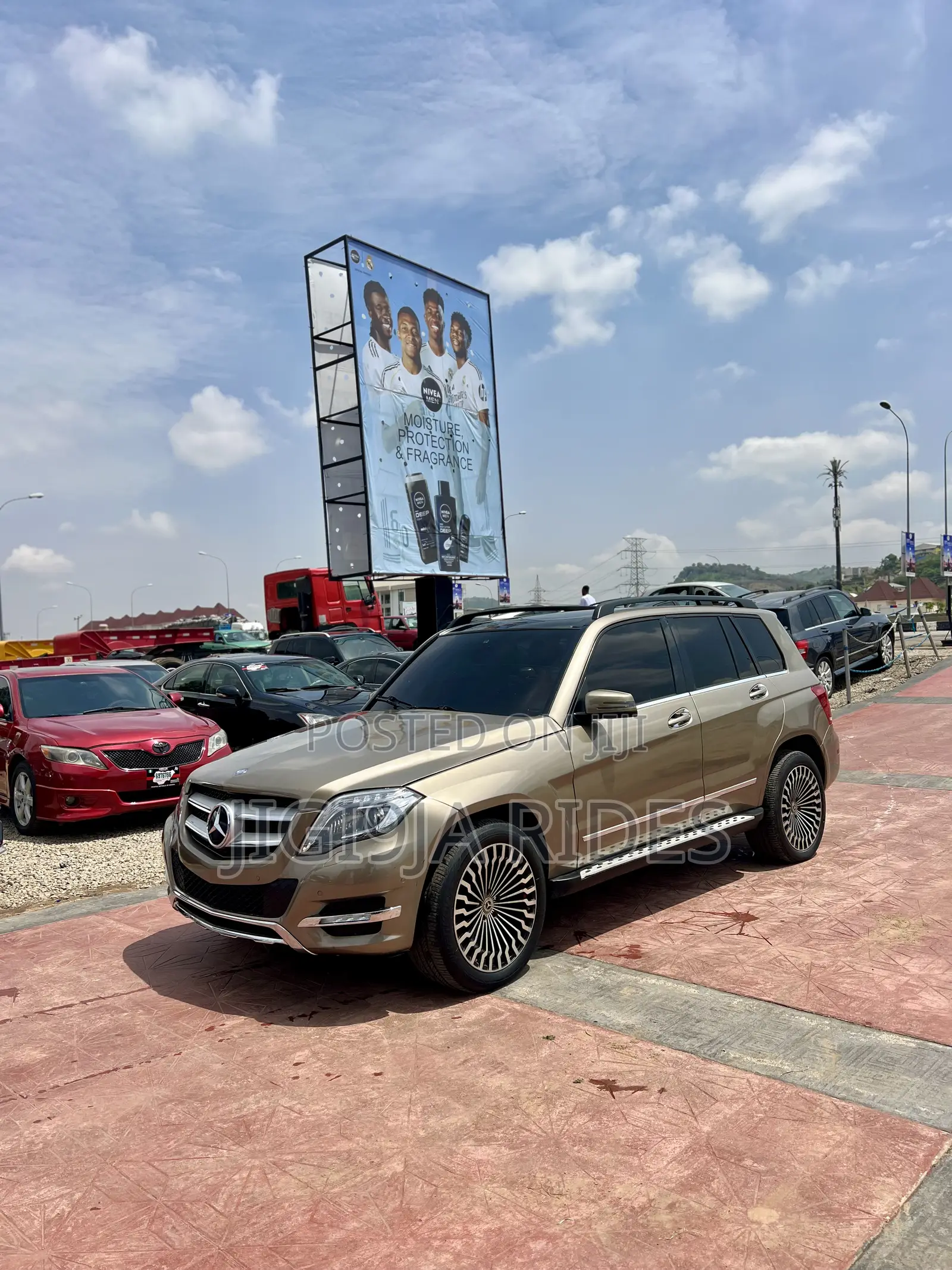 Mercedes-Benz GLK-Class 2015 Gold