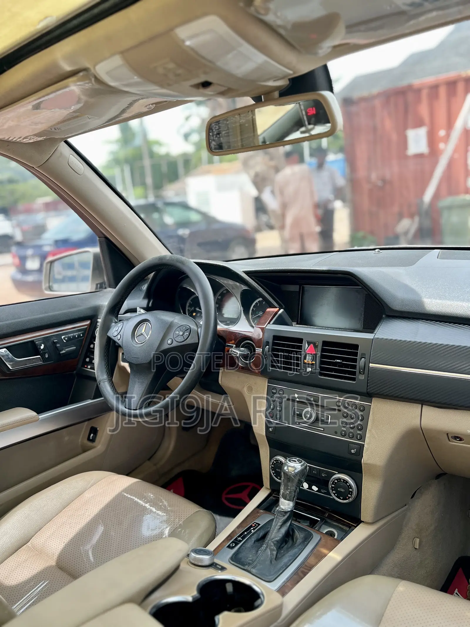Mercedes-Benz GLK-Class 2015 Gold