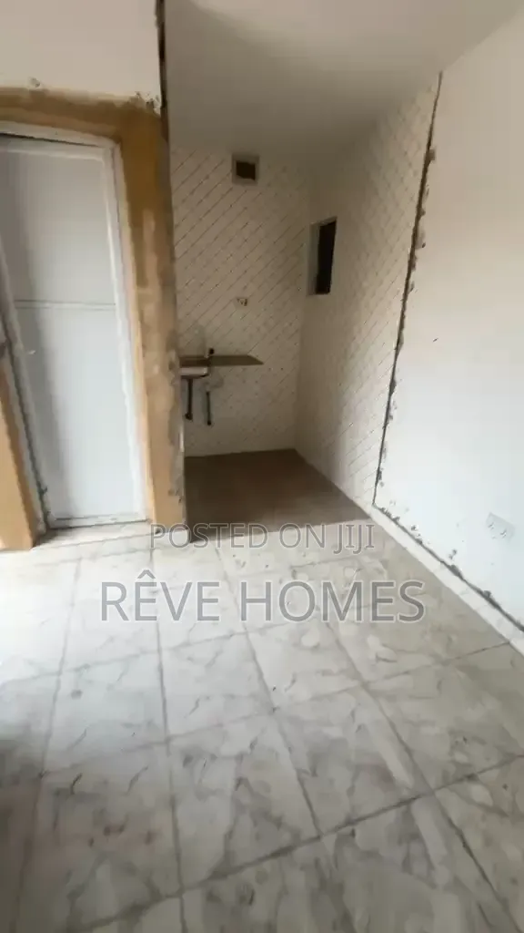 Studio Apartment in Yaba, Jibowu for rent