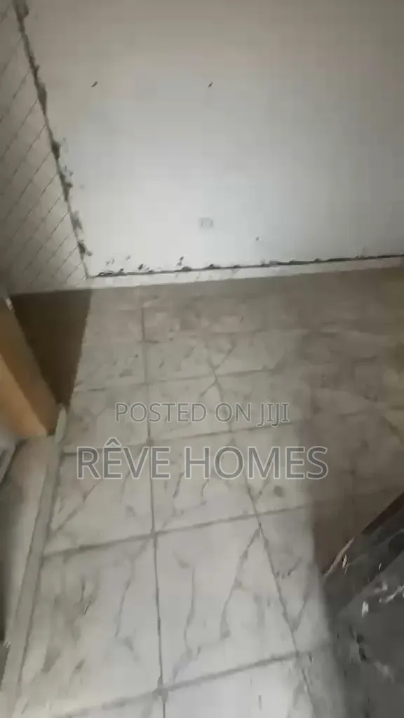 Studio Apartment in Yaba, Jibowu for rent