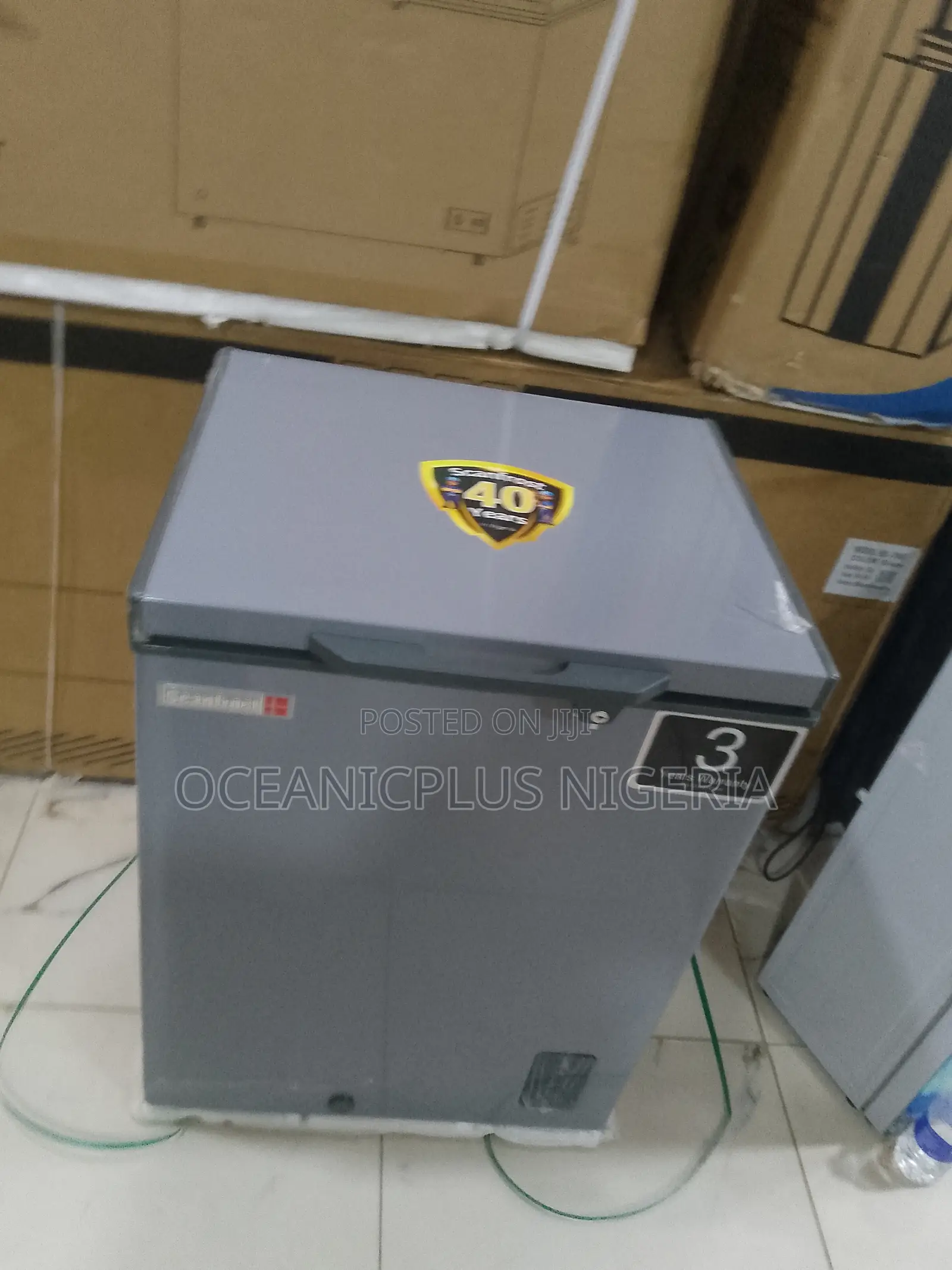 Scanfrost Sfl151 Mini Deep Freezer for Small Spaces