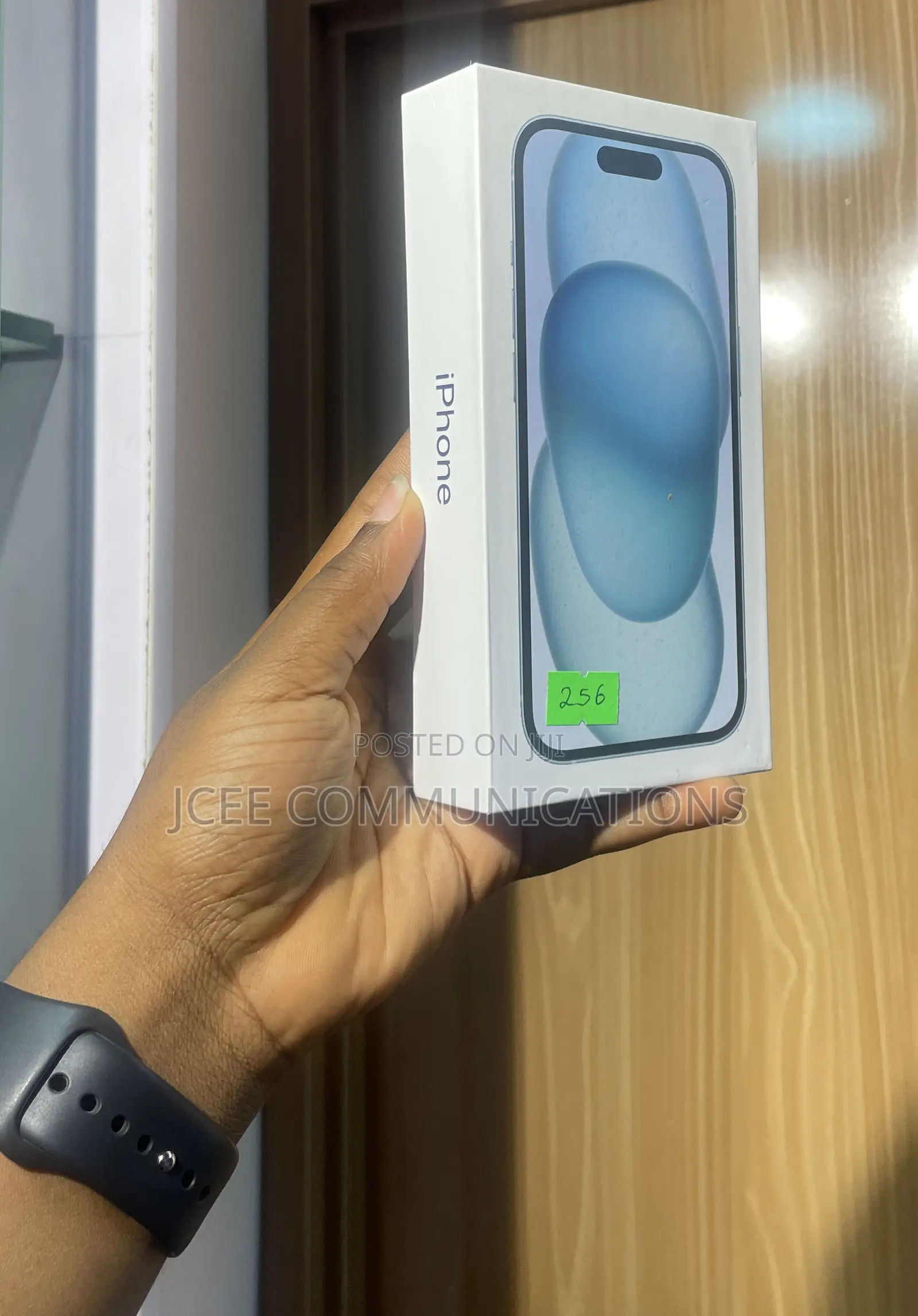New Apple iPhone 15 256 GB Blue