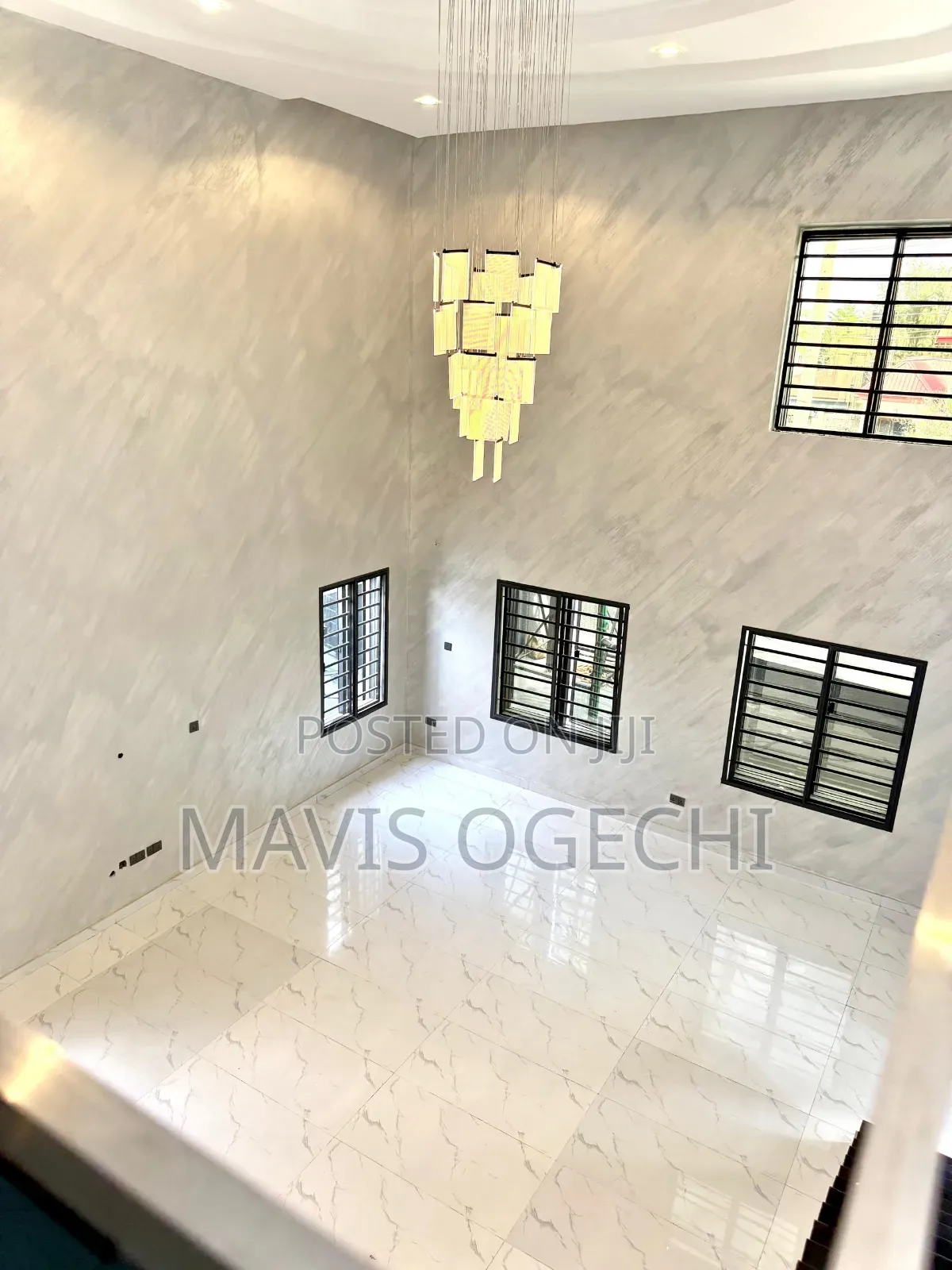 Furnished 4bdrm Duplex in Royal Estate, Karu for sale