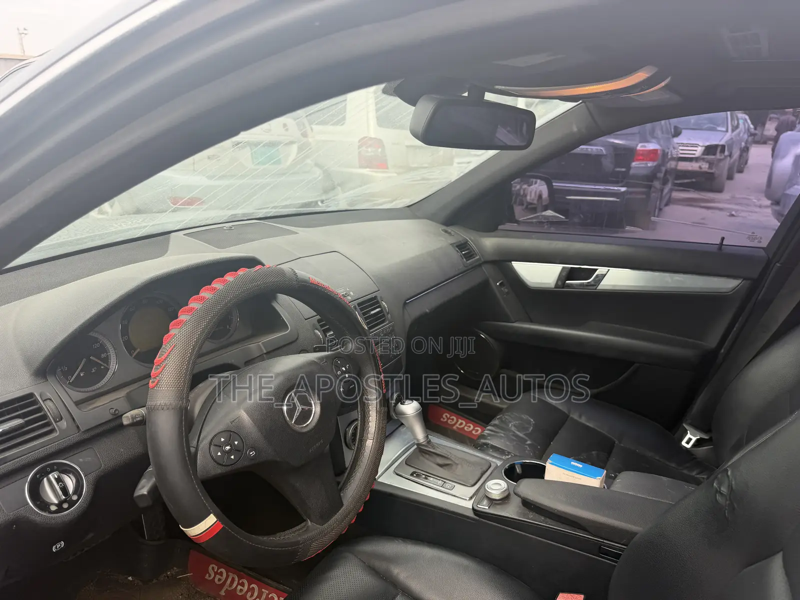 Mercedes-Benz C300 Luxury Sedan RWD (3.0L 6cyl 7A) 2010 Gray