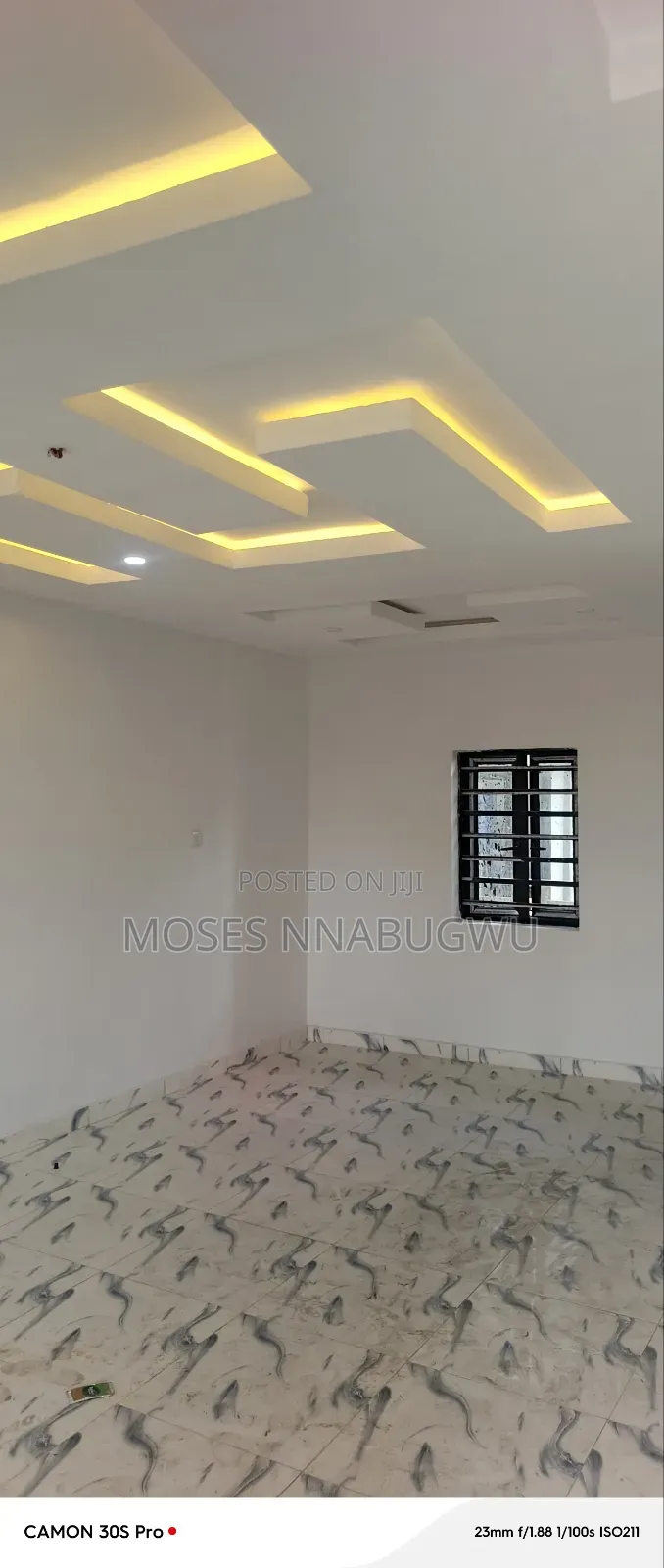 2bdrm Block of Flats in Alcon Rd Axis, Woji for rent