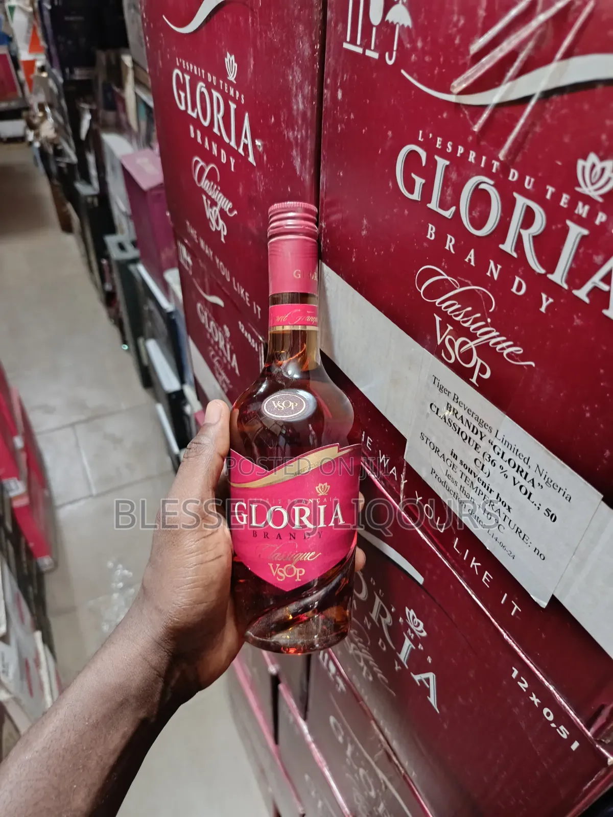 Gloria Brandy by 12
