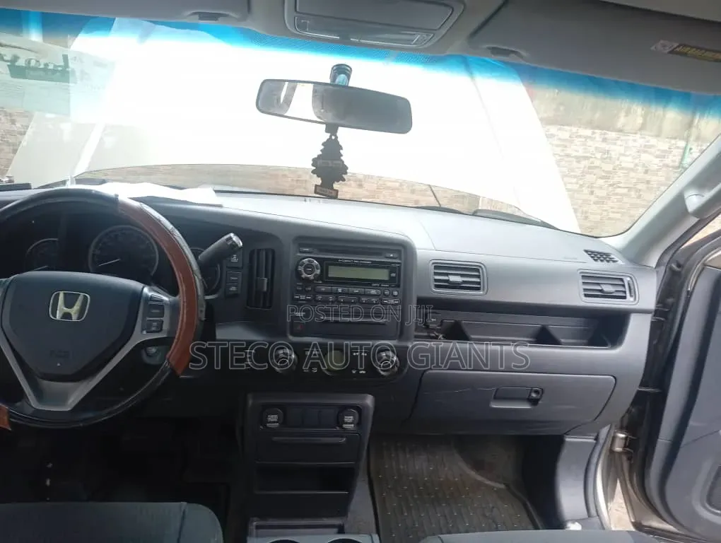 Honda Ridgeline 2009 Gold