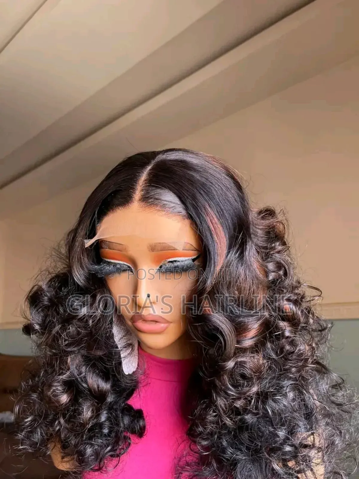 Bouncy Wig