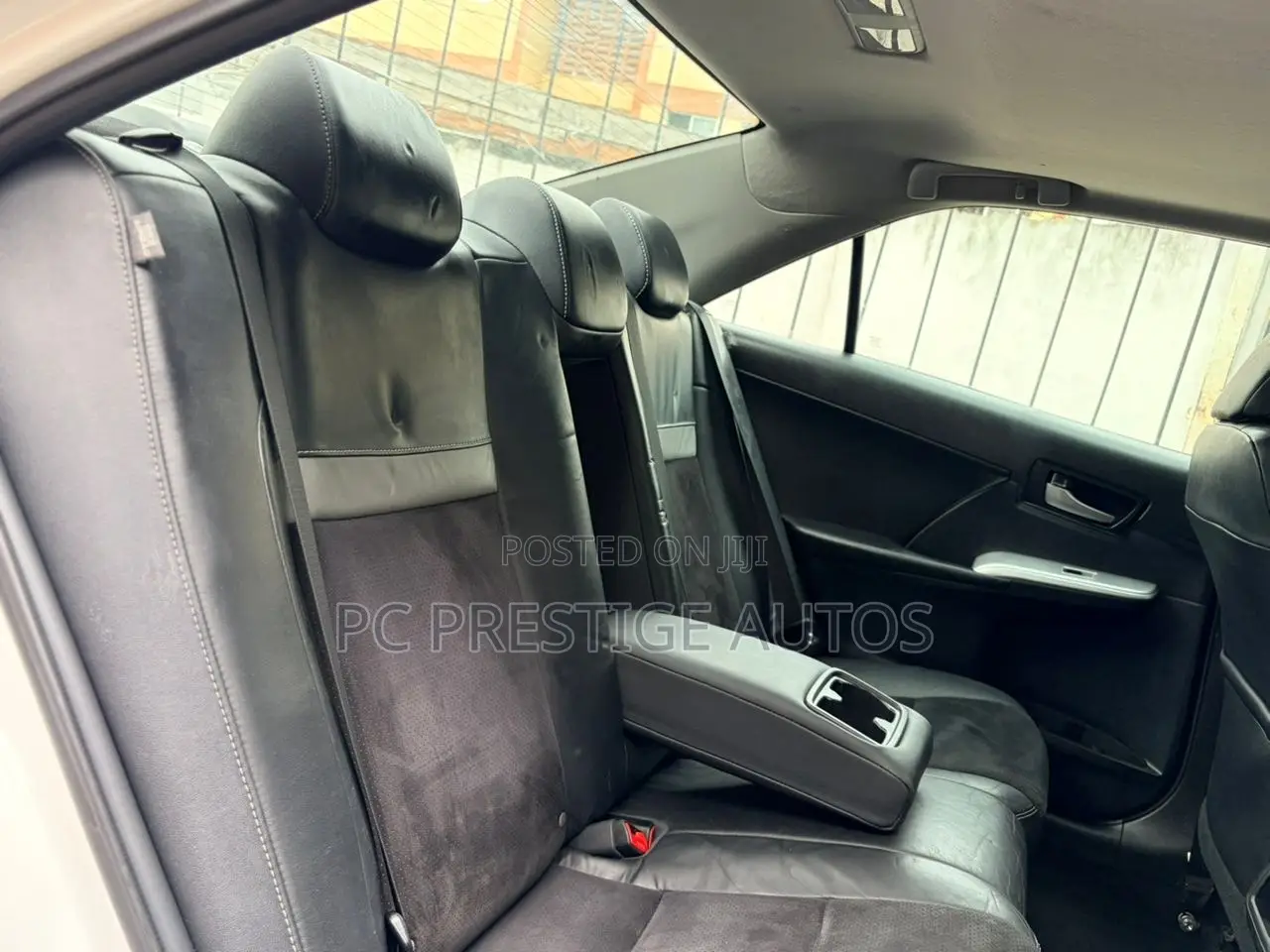 Toyota Camry SE Limited Edition 4dr Sedan (2.5L 4cyl 6A) 2012 White