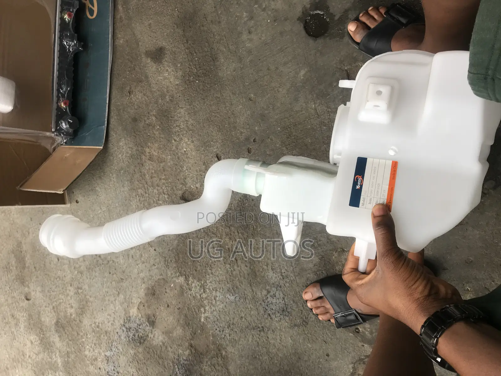 Wiper Water Can Ml350 2014 (W166)