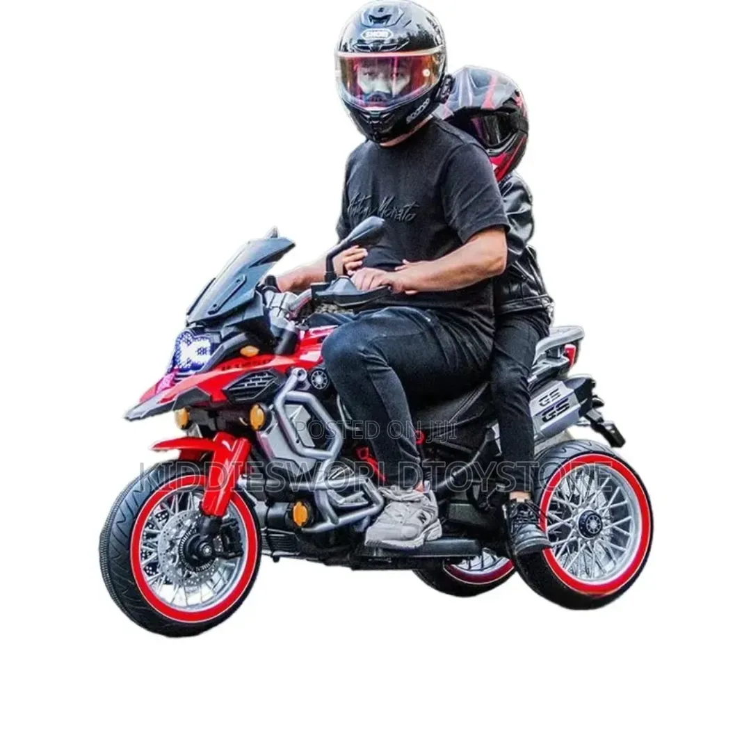 Dirt Road Motorcycle Racing Bike