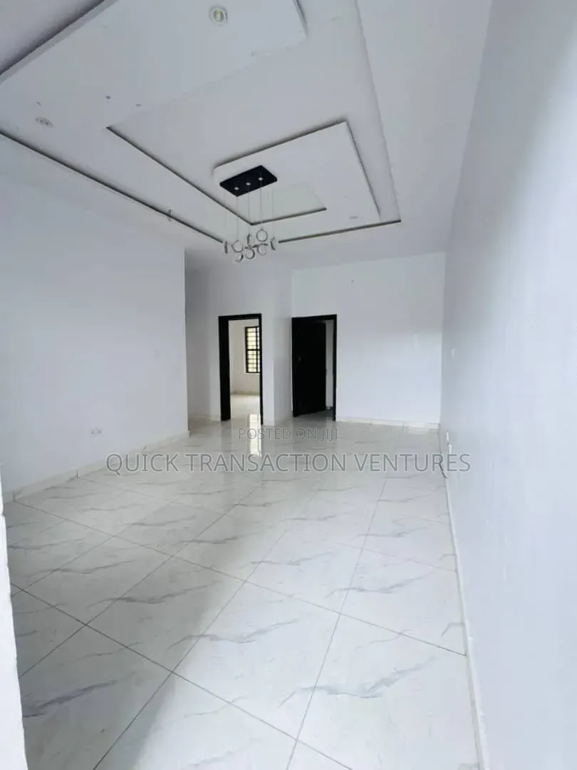 3bdrm Apartment in Kilo for sale