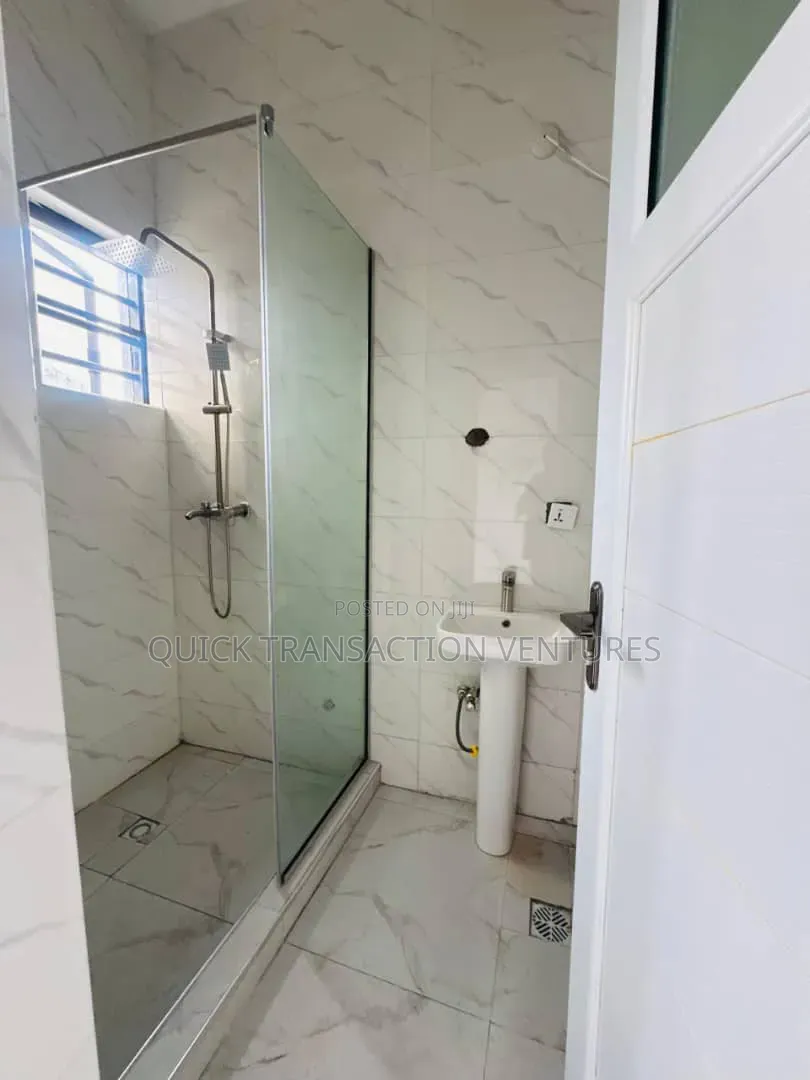 3bdrm Apartment in Kilo for sale