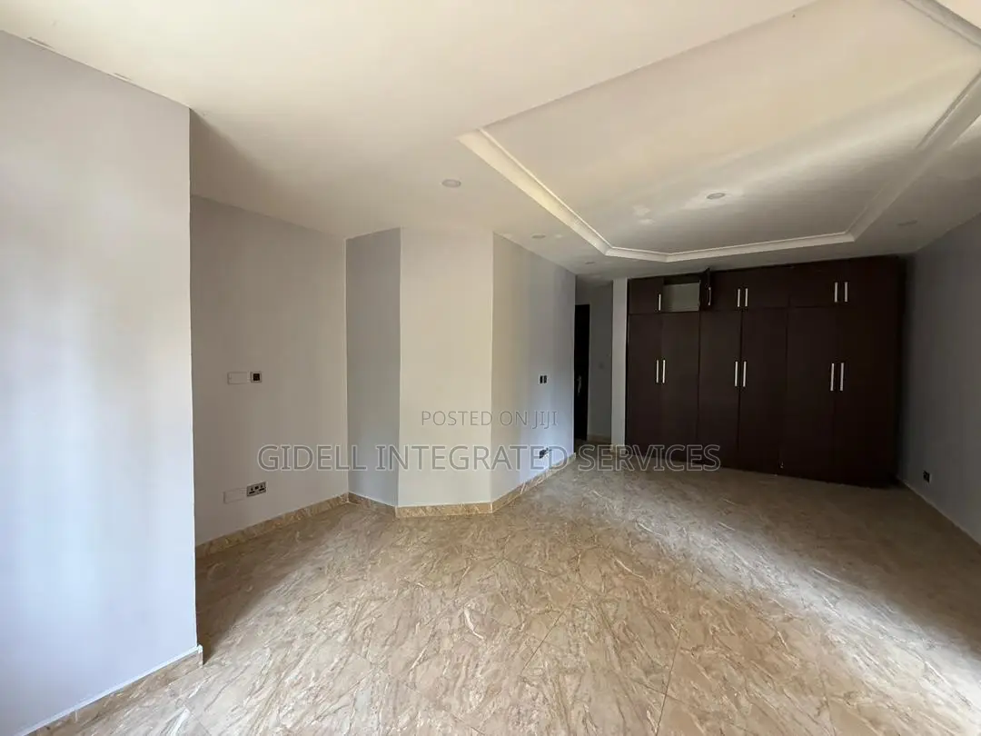 5bdrm Duplex in Wuse 2 for rent