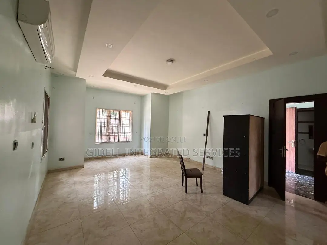 5bdrm Duplex in Wuse 2 for rent